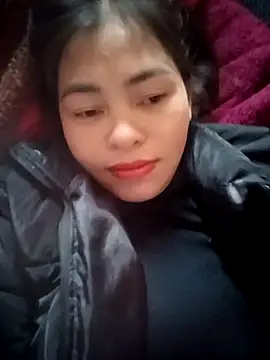 Snapshot of Bamboo-niee123 chatting on November 30, 2025, 1:39 am Bamboo-niee123 online show from November 30, 2025, 1:39 am