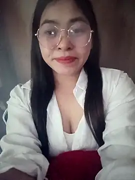 Snapshot of Bamboo-niee123 chatting on February 19, 2026, 6:54 am Bamboo-niee123 online show from February 19, 2026, 6:54 am