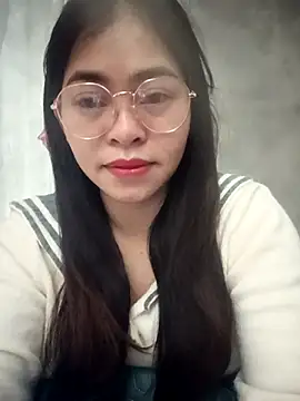 Snapshot of Bamboo-niee123 chatting on February 20, 2026, 9:28 pm Bamboo-niee123 online show from February 20, 2026, 9:28 pm