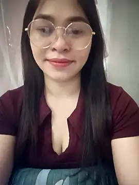 Snapshot of Bamboo-niee123 chatting on February 23, 2026, 6:41 pm Bamboo-niee123 online show from February 23, 2026, 6:41 pm