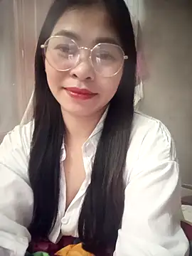 Snapshot of Bamboo-niee123 chatting on February 13, 2026, 4:51 pm Bamboo-niee123 online show from February 13, 2026, 4:51 pm