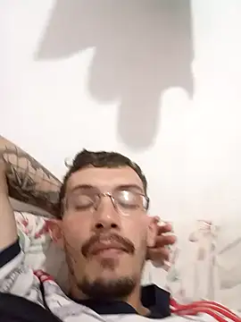 Snapshot of Mato132sjdnw chatting on October 31, 2025, 7:10 pm Mato132sjdnw online show from October 31, 2025, 7:10 pm