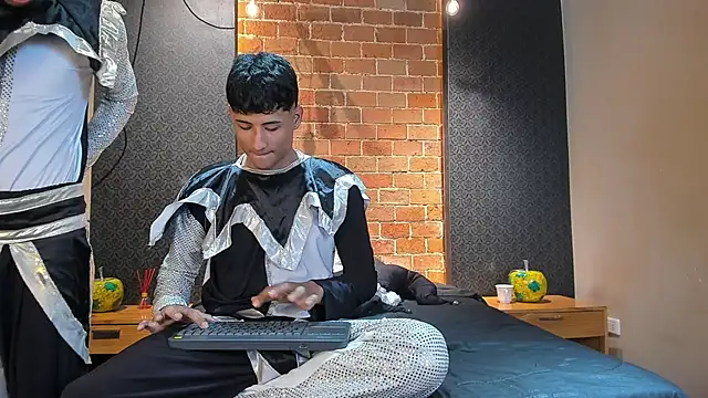 Jack and Joes online show from November 2, 2025, 3:33 am