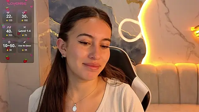 Nikka Tx online show from March 4, 2026, 12:35 pm