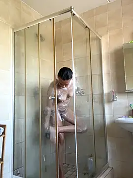 Snapshot of ElitePiper chatting on October 28, 2025, 10:58 am ElitePiper online show from October 28, 2025, 10:58 am