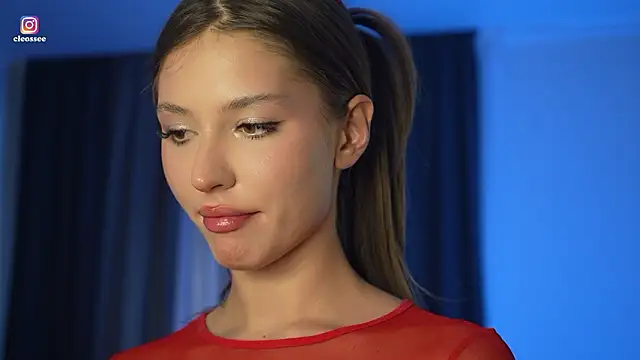 Cleose online show from March 12, 2026, 7:23 am