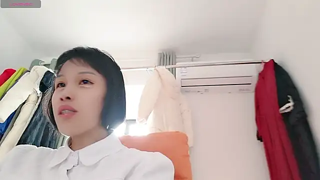 Yan61 online show from December 19, 2025, 2:37 am