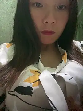 Elysia-007 online show from February 4, 2026, 2:01 pm