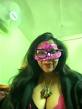 LOVE  RANI online show from November 18, 2025, 6:22 pm