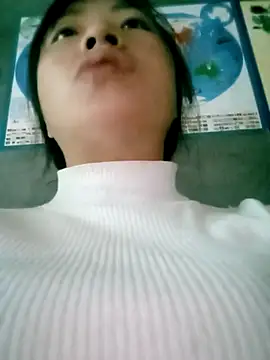 -Cherry-123 online show from November 6, 2025, 7:34 am