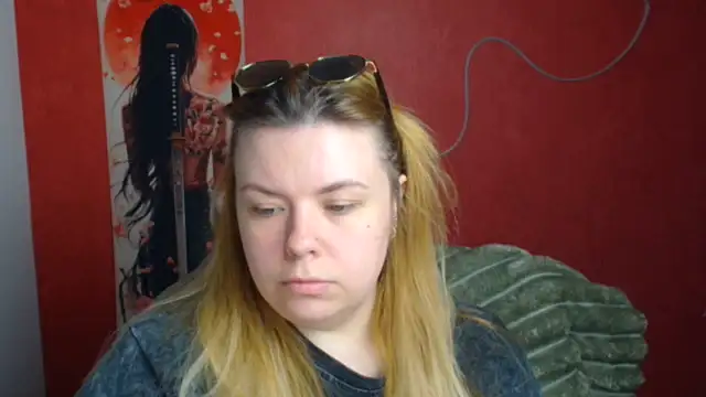 SusannaNight online show from June 18, 2026, 5:50 am