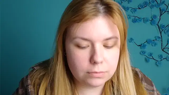 SusannaNight online show from May 11, 2026, 2:45 pm
