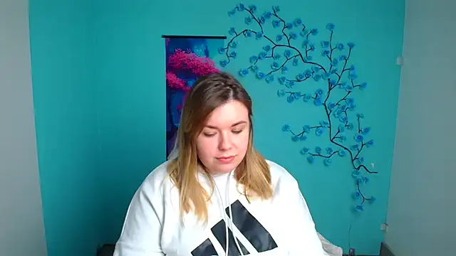 SusannaNight online show from November 4, 2025, 12:20 pm