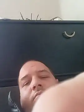 botlikroli online show from March 3, 2026, 2:13 pm