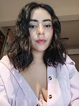 Sara-215 online show from March 29, 2026, 3:30 am