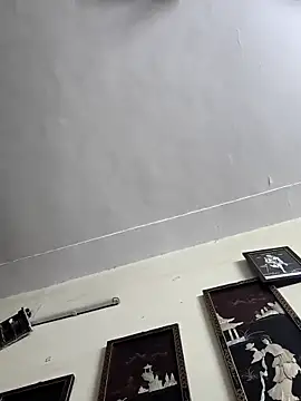 Snapshot of DesiBomb_ chatting on October 29, 2025, 12:26 pm DesiBomb  online show from October 29, 2025, 12:26 pm