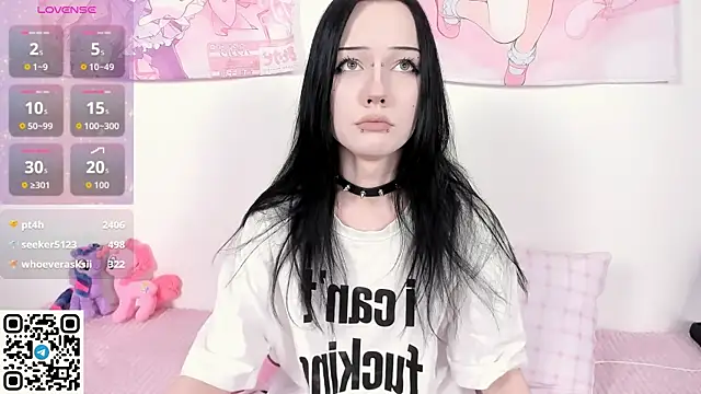 ophelia amber online show from April 3, 2026, 11:22 pm