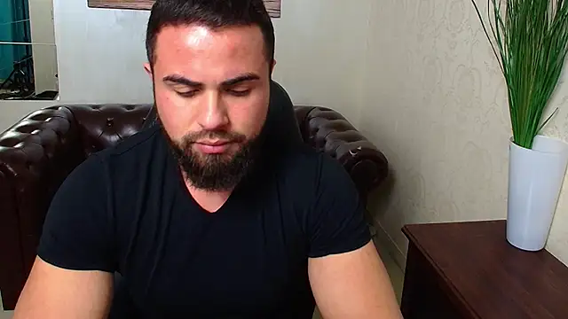 HayesWood online show from January 13, 2026, 5:33 am