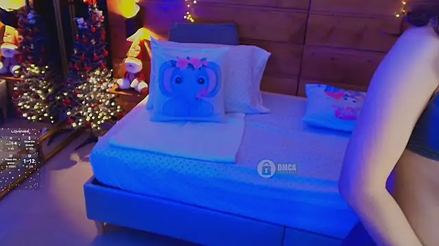 milena kiitty online show from November 26, 2025, 11:43 am