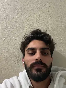 Snapshot of Tipsiz22 chatting on October 29, 2025, 12:42 am Tipsiz22 online show from October 29, 2025, 12:42 am