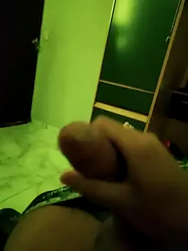 secretnovin7 online show from December 1, 2025, 8:21 pm