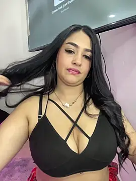 Snapshot of Charlotte_cutt18 chatting on November 10, 2025, 1:21 am Charlotte cutt18 online show from November 10, 2025, 1:21 am