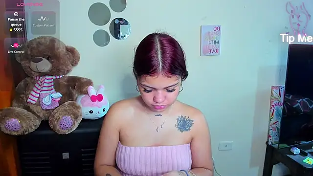 Emma boo online show from February 23, 2026, 2:28 pm