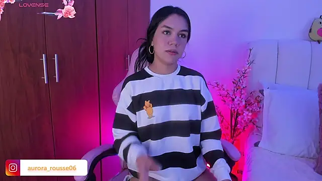 aurora rousse online show from March 8, 2026, 1:25 pm