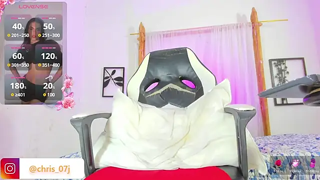 Chris Vyxen online show from November 12, 2025, 3:32 am