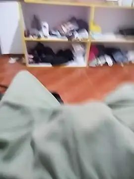 Snapshot of Titovilla11 chatting on October 29, 2025, 1:04 am Titovilla11 online show from October 29, 2025, 1:04 am