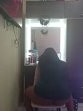 Snapshot of Diosa339 chatting on November 13, 2025, 10:46 pm Diosa339 online show from November 13, 2025, 10:46 pm