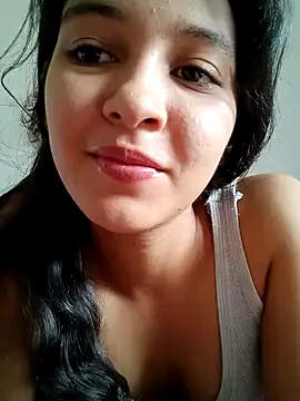 Snapshot of Soymaia chatting on November 6, 2025, 2:32 pm Soymaia online show from November 6, 2025, 2:32 pm