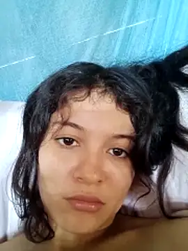 Snapshot of Soymaia chatting on December 21, 2025, 2:08 pm Soymaia online show from December 21, 2025, 2:08 pm