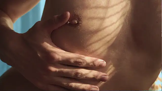 estmonnn online show from March 5, 2026, 9:00 pm