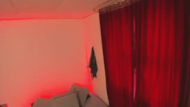 estmonnn online show from November 27, 2025, 9:59 pm