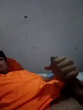 Snapshot of Rizos20cm chatting on November 5, 2025, 5:10 am Rizos20cm online show from November 5, 2025, 5:10 am