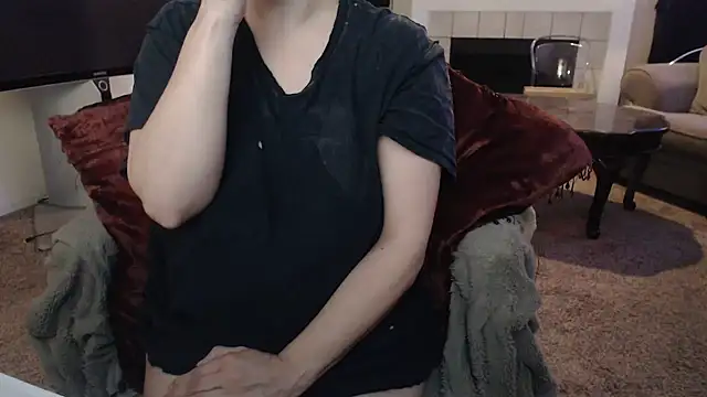 Skyl31 online show from November 4, 2025, 10:24 pm