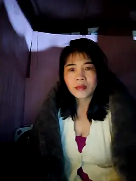 Nahata-suki online show from November 24, 2025, 8:09 pm