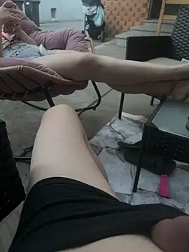 Teeny-Slut18 online show from June 26, 2026, 7:42 pm