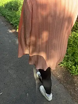 Teeny-Slut18 online show from June 9, 2026, 3:13 pm
