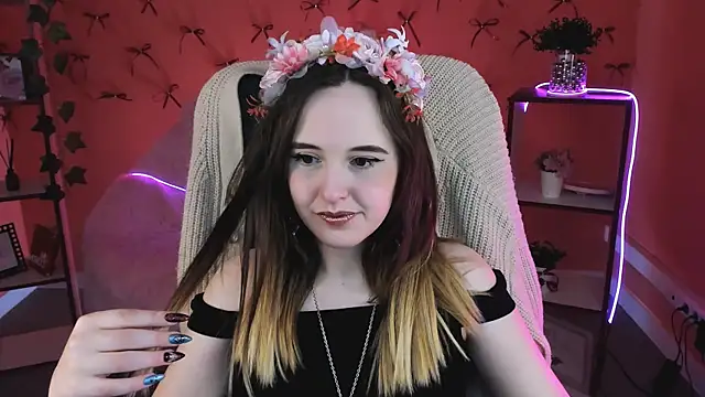 IreneBailey online show from November 30, 2025, 5:30 am