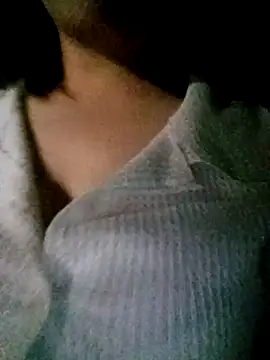 julybe online show from December 2, 2025, 3:25 pm