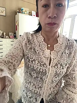 Snapshot of aniani11 chatting on February 20, 2026, 4:53 am aniani11 online show from February 20, 2026, 4:53 am