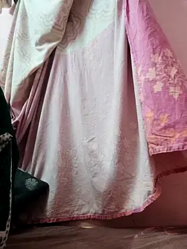 Snapshot of pujapujarrrr chatting on October 30, 2025, 8:50 pm pujapujarrrr online show from October 30, 2025, 8:50 pm