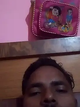 Snapshot of hdtvuy chatting on October 31, 2025, 6:43 am hdtvuy online show from October 31, 2025, 6:43 am