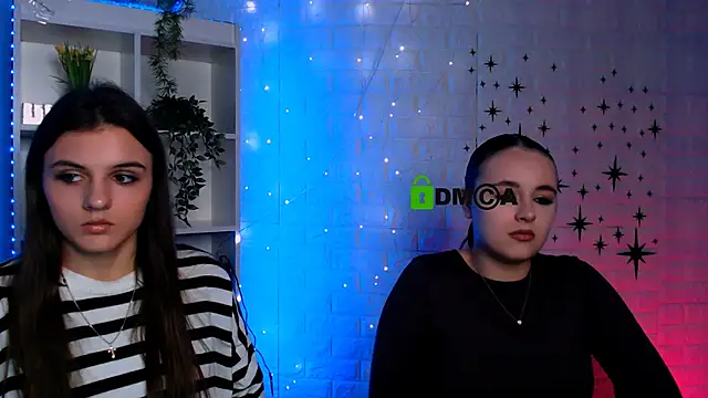 Snapshot of lisa_dark_ chatting on November 5, 2025, 10:51 am lisa dark online show from November 5, 2025, 10:51 am