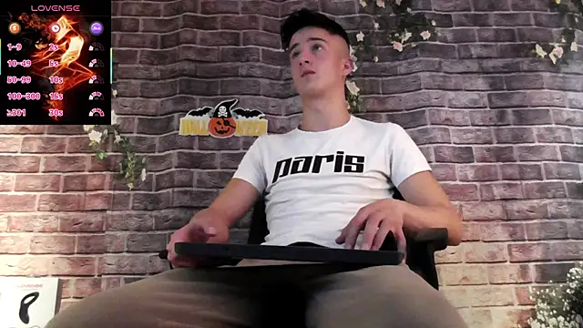 SirReedd online show from October 31, 2025, 6:04 pm