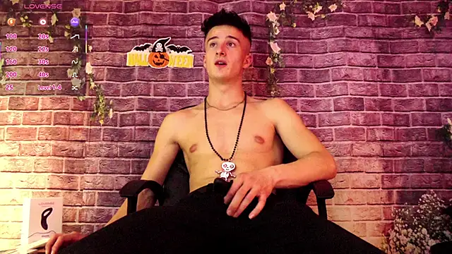 SirReedd online show from October 29, 2025, 5:56 pm