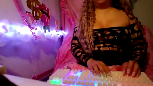 PrincessKDoll online show from November 5, 2025, 9:56 am