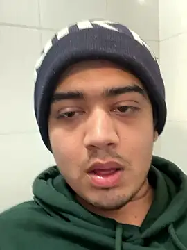 Snapshot of FlashyOcean53 chatting on January 10, 2026, 3:02 am FlashyOcean53 online show from January 10, 2026, 3:02 am